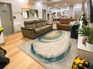 Ruang tamu siap renovasi townhouse Casa Bluebell Cybersouth