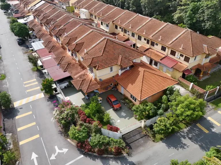 Teres 2 Tingkat Corner Lot Impian Putra Kajang