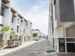 Symphony Hills Cyberjaya - deretan rumah teres 3 tingkat Mozart, Jalan Mozart 2