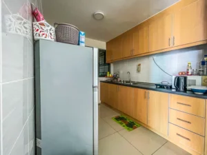 Dapur servis apartment Silk Sky Balakong, listing hartanah Ejen Syakir Zainol