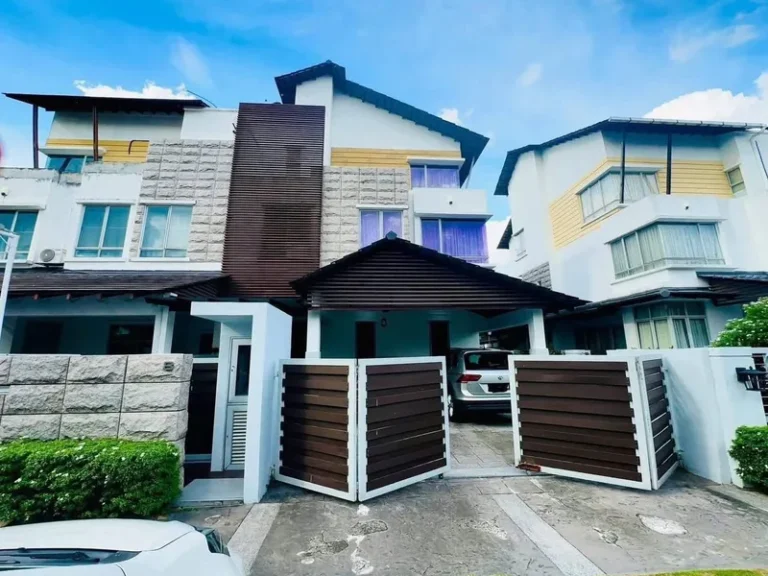 Semi-D 3 Tingkat Seksyen 13 Shah Alam