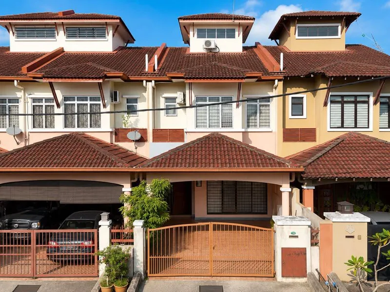 Teres 2 Tingkat Taman Tropika Kajang - Foto 1