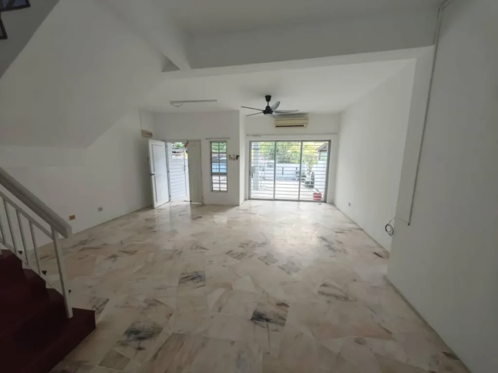 Teres Taman Lestari Perdana Seri Kembangan — Taman Lestari Perdana, Seri Kembangan