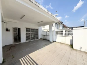 Teres Taman Dato Demang Seri Kembangan End Lot — foto 2
